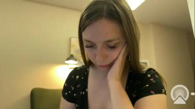 Image 7 of lucky_foryou_baby Stream on Chaturbate on 4 days ago