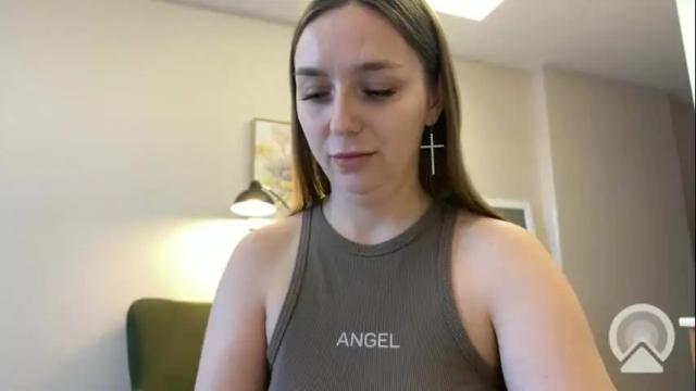 Image 12 of lucky_foryou_baby Stream on Chaturbate on 22 days ago