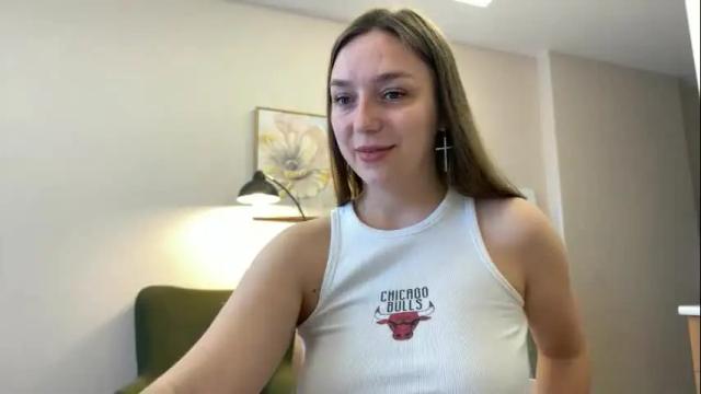 Image 3 of lucky_foryou_baby Stream on Chaturbate on 5 days ago