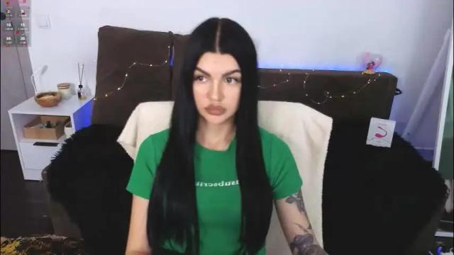 Image 7 of luckyrebel_ Stream on Chaturbate on 1 month ago