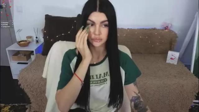 Image 2 of luckyrebel_ Stream on Chaturbate on 1 month ago