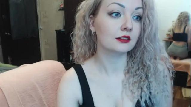 Image 8 of luckyshotgirl Stream on Chaturbate on 1 month ago