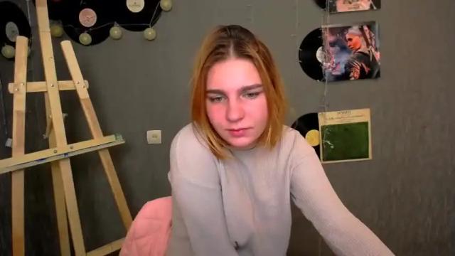 Image 12 of luckyyy_girl_ Stream on Chaturbate on 18 months ago