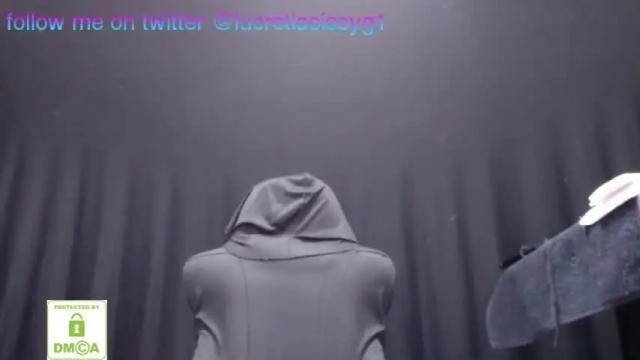 Image 4 of lucretiasissygothic Stream on Chaturbate on 15 months ago
