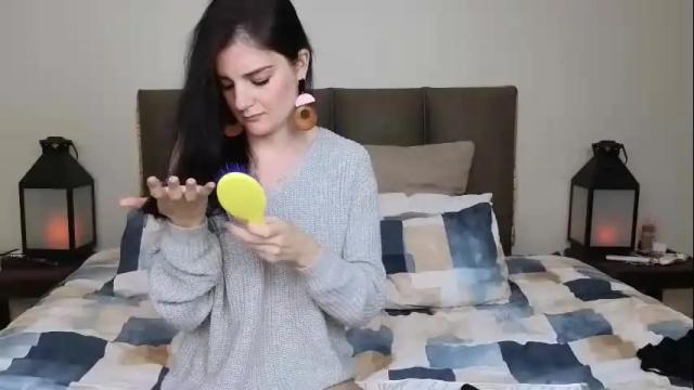 Image 3 of lucy1990xxx Stream on Chaturbate on 27 days ago