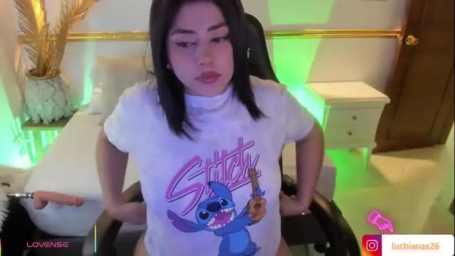 Image 3 of lucy266_ Stream on Chaturbate on 27 days ago