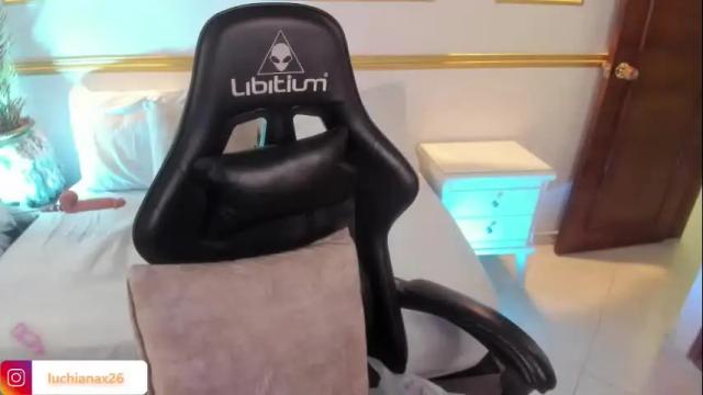 Image 2 of lucy266_ Stream on Chaturbate on 9 days ago