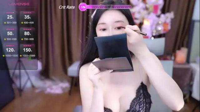Image 3 of lucy__bb Stream on Chaturbate on 23 days ago