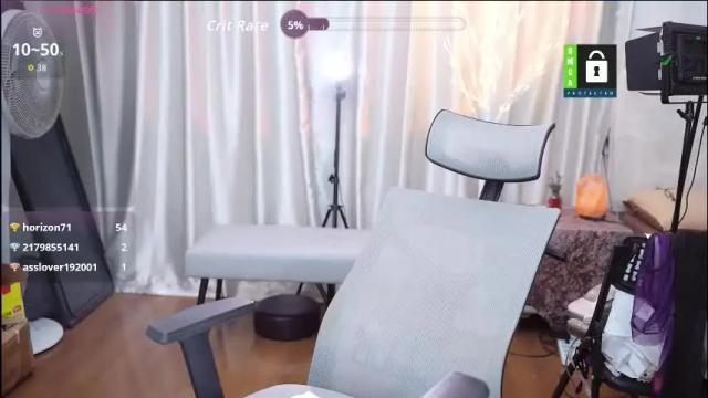 Image 4 of lucy__bb Stream on Chaturbate on 25 days ago