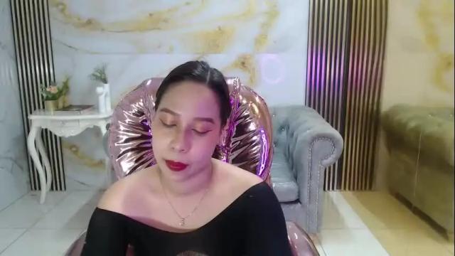 Image 12 of lucy_blossoms_sub Stream on Chaturbate on 2 months ago
