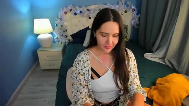 Image 11 of lucy_boobsy Stream on Chaturbate on 9 months ago