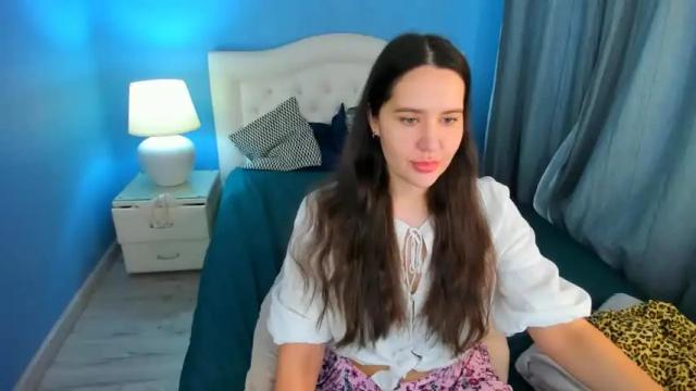 Image 11 of lucy_boobsy Stream on Chaturbate on 15 months ago