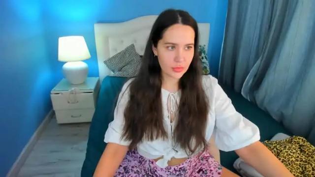 Image 12 of lucy_boobsy Stream on Chaturbate on 15 months ago