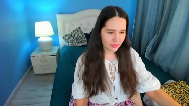 Image 7 of lucy_boobsy Stream on Chaturbate on 15 months ago