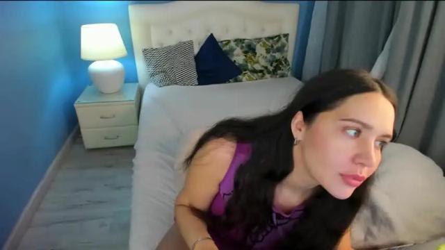 Image 4 of lucy_boobsy Stream on Chaturbate on 15 months ago