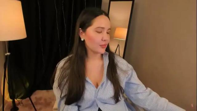 Image 11 of lucy_boobsy Stream on Chaturbate on 1 month ago