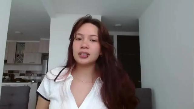 Image 8 of lucy_collins_g Stream on Chaturbate on 6 months ago