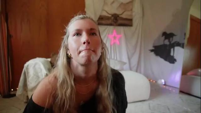 Thumbnail 1, lucy_gooosey's Stream at Chaturbate, 1 month ago