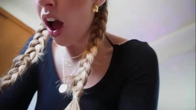 Image 2 of lucy_gooosey Stream on Chaturbate on 1 month ago