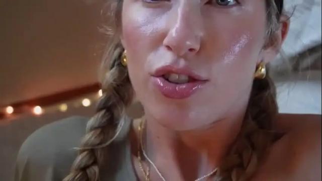 Thumbnail 1, lucy_gooosey's Stream at Chaturbate, 1 month ago