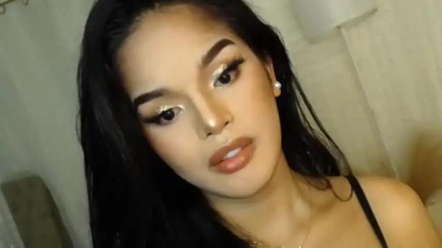 Thumbnail 3, lucy_heartfiliaxxx's Stream at Chaturbate, 15 months ago