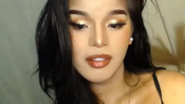 Thumbnail 2, lucy_heartfiliaxxx's Stream at Chaturbate, 15 months ago