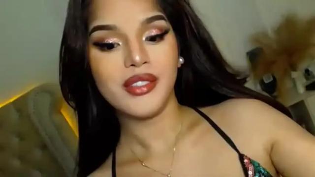 Thumbnail 2, lucy_heartfiliaxxx's Stream at Chaturbate, 12 months ago