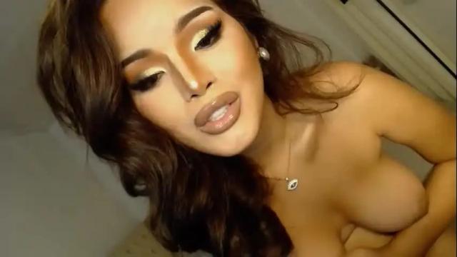 Image 6 of lucy_heartfiliaxxx Stream on Chaturbate on 7 days ago