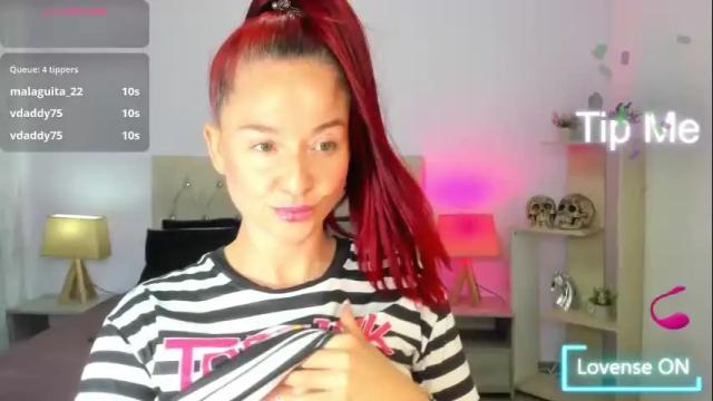 Image 3 of lucy_hot77 Stream on Chaturbate on 1 month ago