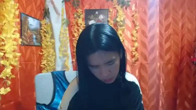 Thumbnail 3, lucy_mae's Stream at Chaturbate, 16 months ago