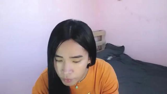 Image 2 of lucy_mae Stream on Chaturbate on 16 months ago