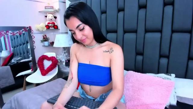 Image 8 of lucy_mc_corny Stream on Chaturbate on 16 months ago