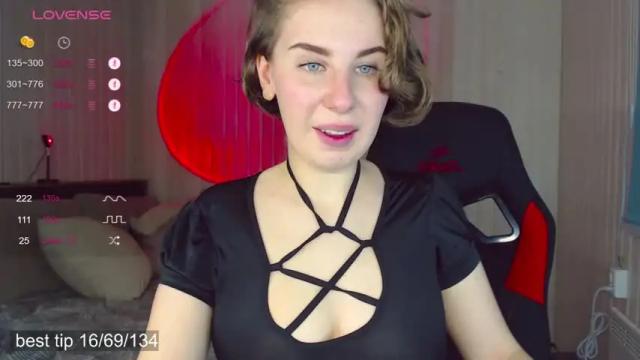 Thumbnail 1, lucy_pincer's Stream at Chaturbate, 15 months ago