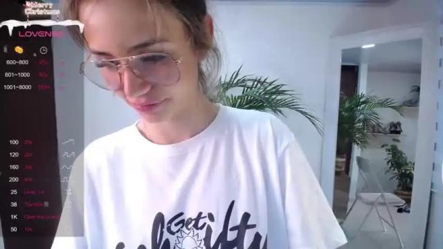 Image 9 of lucy_priincess Stream on Chaturbate on 9 months ago