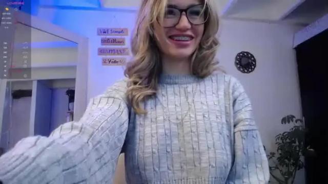 Image 4 of lucy_priincess Stream on Chaturbate on 5 months ago