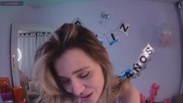 Image 6 of lucy_priincess Stream on Chaturbate on 2 months ago