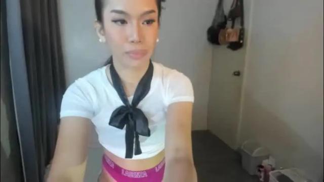 Image 10 of lucy_shane Stream on Chaturbate on 4 months ago