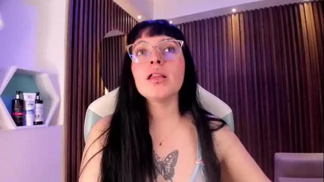 Image 2 of lucy_smith7 Stream on Chaturbate on 15 days ago