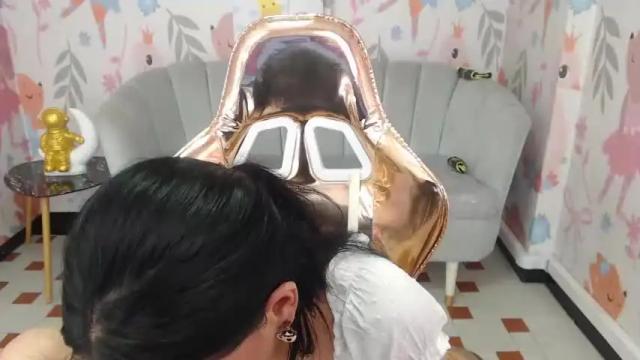 Image 12 of lucy_v_ Stream on Chaturbate on 13 months ago