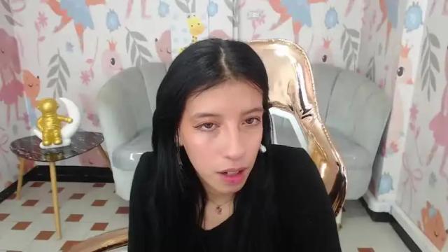 Thumbnail 3, lucy_v_'s Stream at Chaturbate, 13 months ago