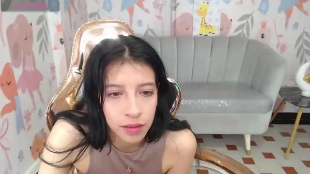 Image 7 of lucy_v_ Stream on Chaturbate on 13 months ago