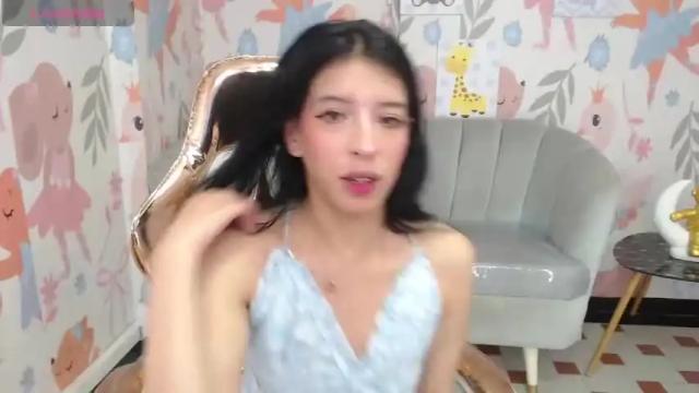 Image 6 of lucy_v_ Stream on Chaturbate on 13 months ago
