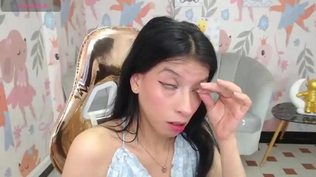Image 8 of lucy_v_ Stream on Chaturbate on 13 months ago
