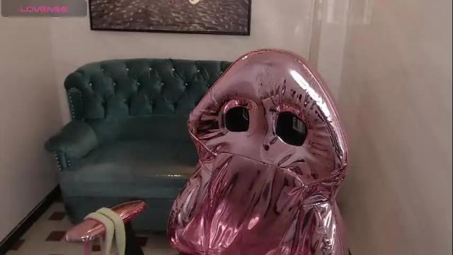 Thumbnail 1, lucy_v_'s Stream at Chaturbate, 1 month ago