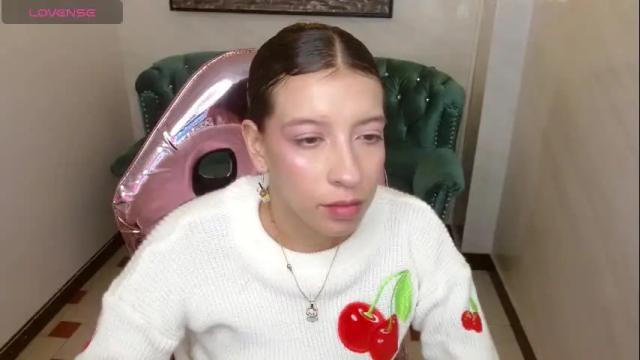 Image 7 of lucy_v_ Stream on Chaturbate on 1 month ago