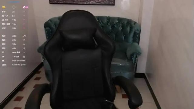 Image 2 of lucy_v_ Stream on Chaturbate on 29 days ago