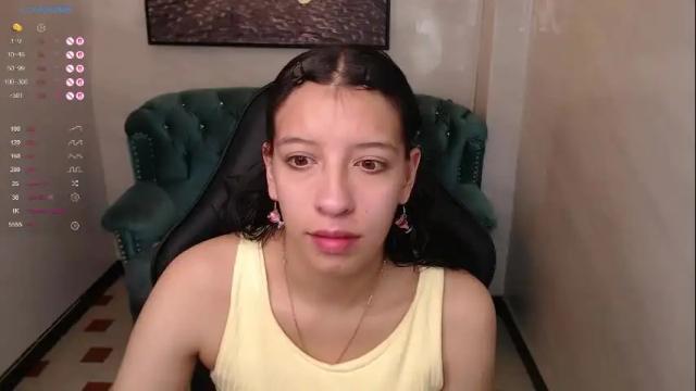 Image 4 of lucy_v_ Stream on Chaturbate on 27 days ago