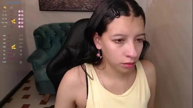 Image 6 of lucy_v_ Stream on Chaturbate on 27 days ago
