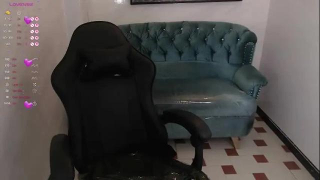 Image 4 of lucy_v_ Stream on Chaturbate on 22 days ago