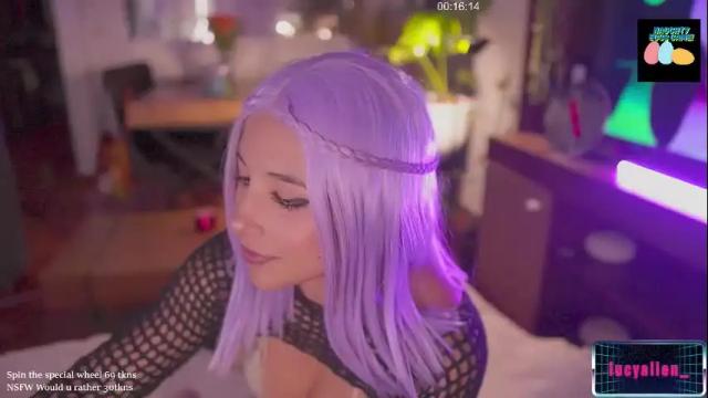 Image 3 of lucyallenx Stream on Chaturbate on 1 month ago